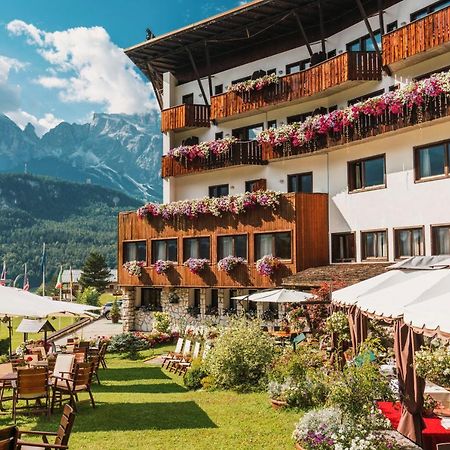 Hotel Mirage Cortina dʼAmpezzo Esterno foto