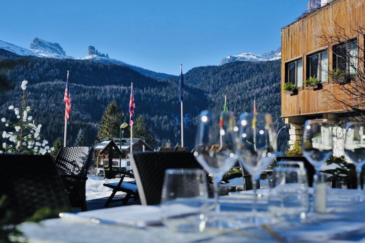 Hotel Mirage Cortina dʼAmpezzo Esterno foto