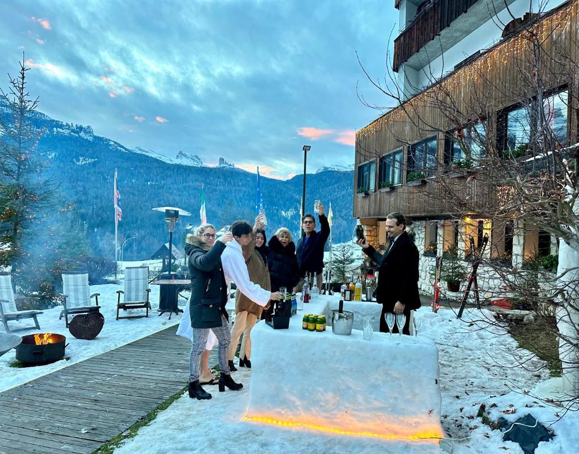 Hotel Mirage Cortina dʼAmpezzo Esterno foto