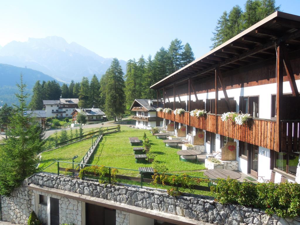 Hotel Mirage Cortina dʼAmpezzo Esterno foto