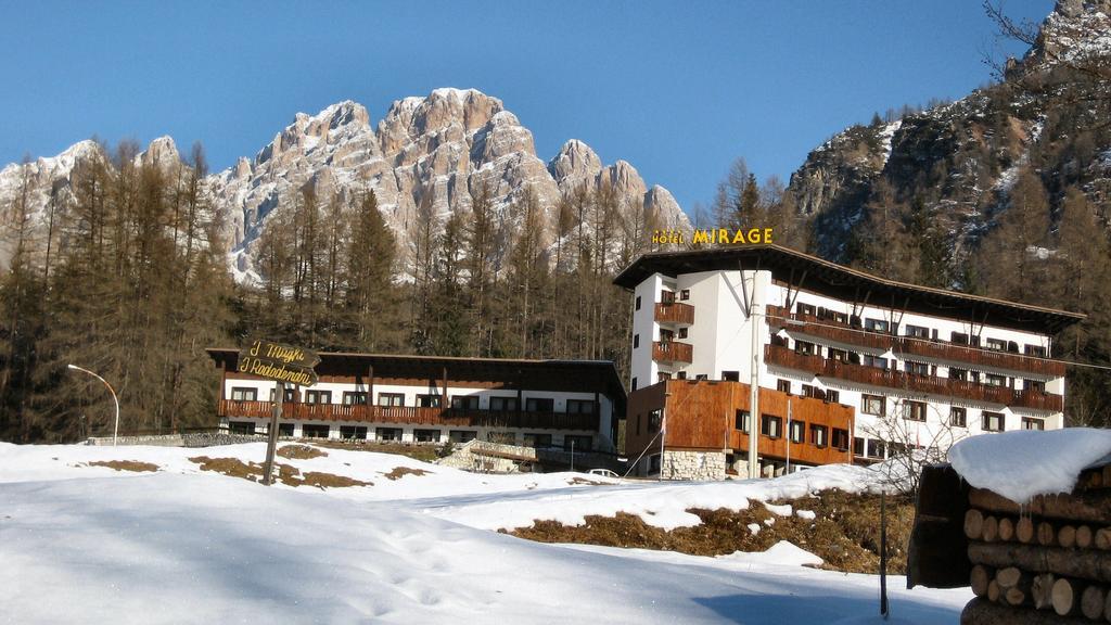 Hotel Mirage Cortina dʼAmpezzo Esterno foto