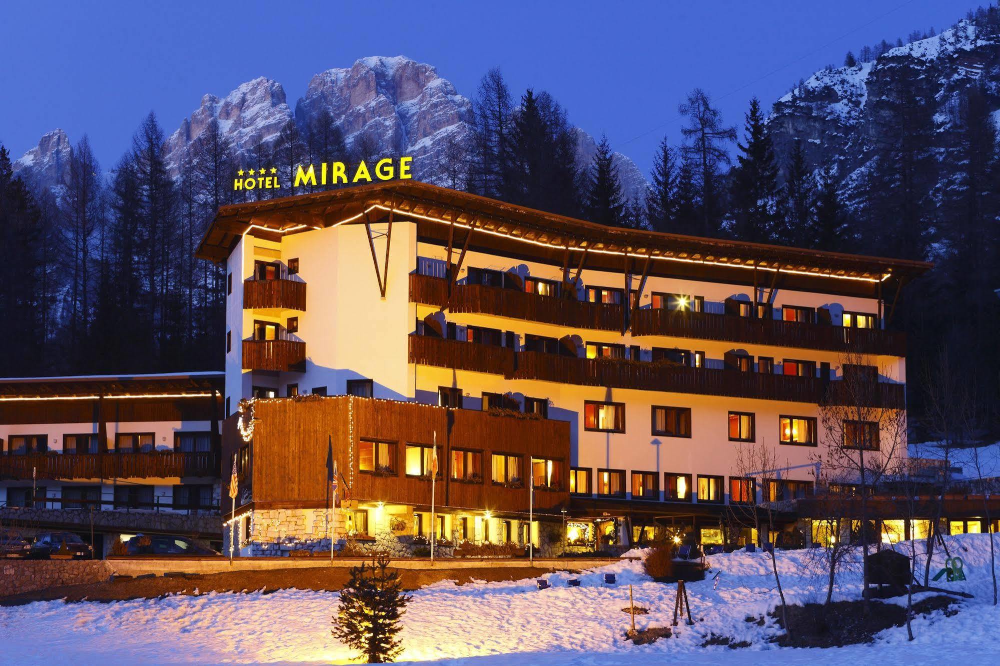Hotel Mirage Cortina dʼAmpezzo Esterno foto