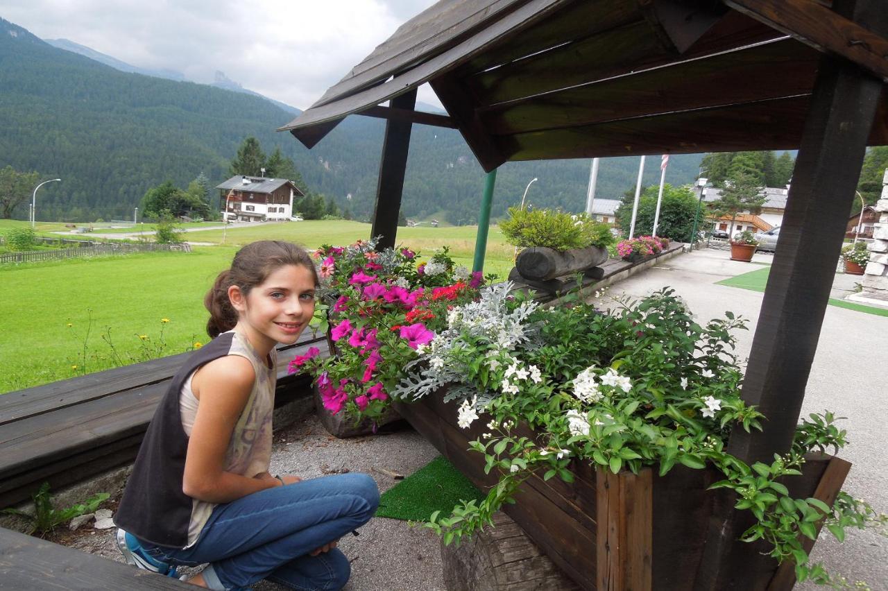 Hotel Mirage Cortina dʼAmpezzo Esterno foto